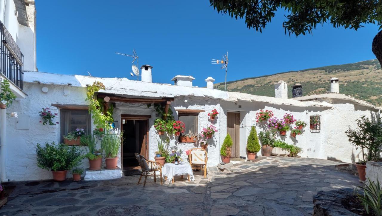 Villa El Gato Negro Capileira Esterno foto